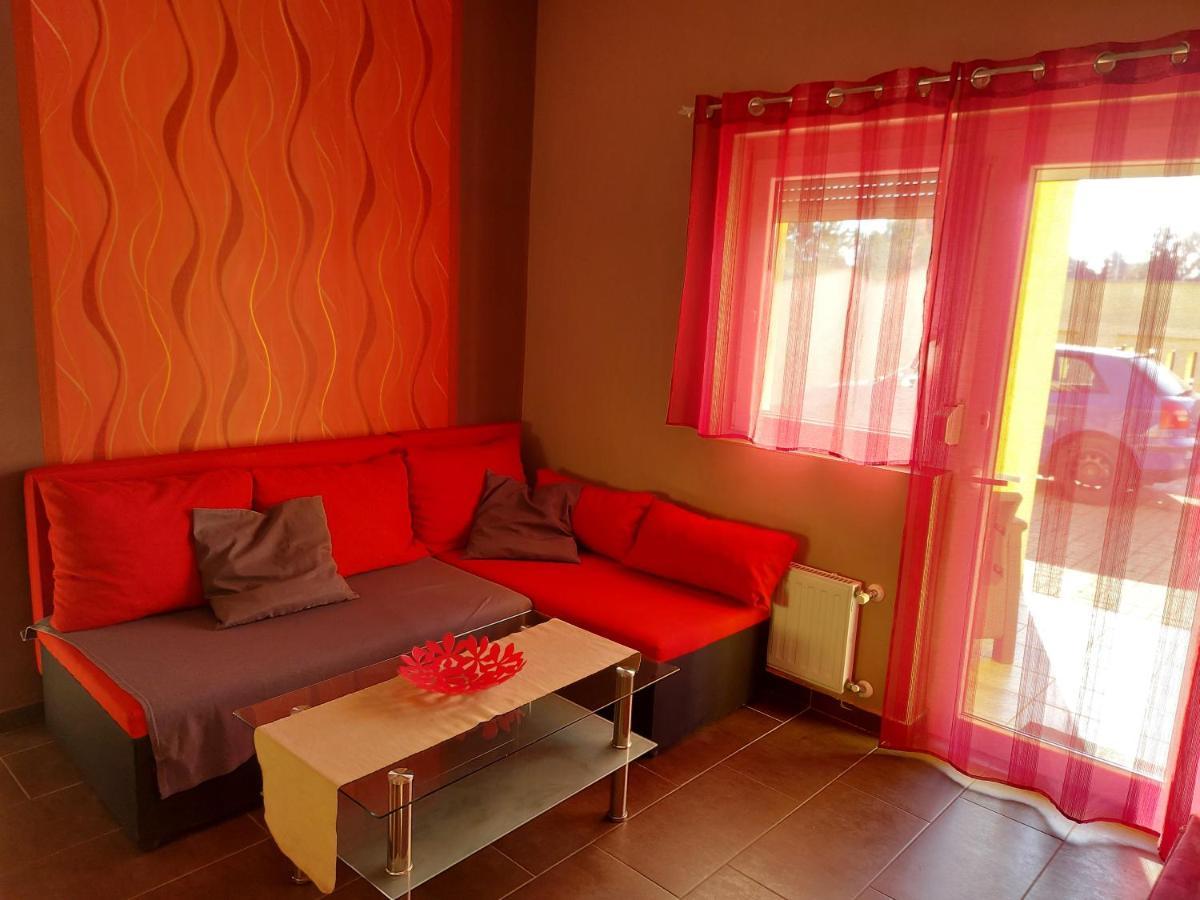 Corner Apartman 5 Siófok Eksteriør billede
