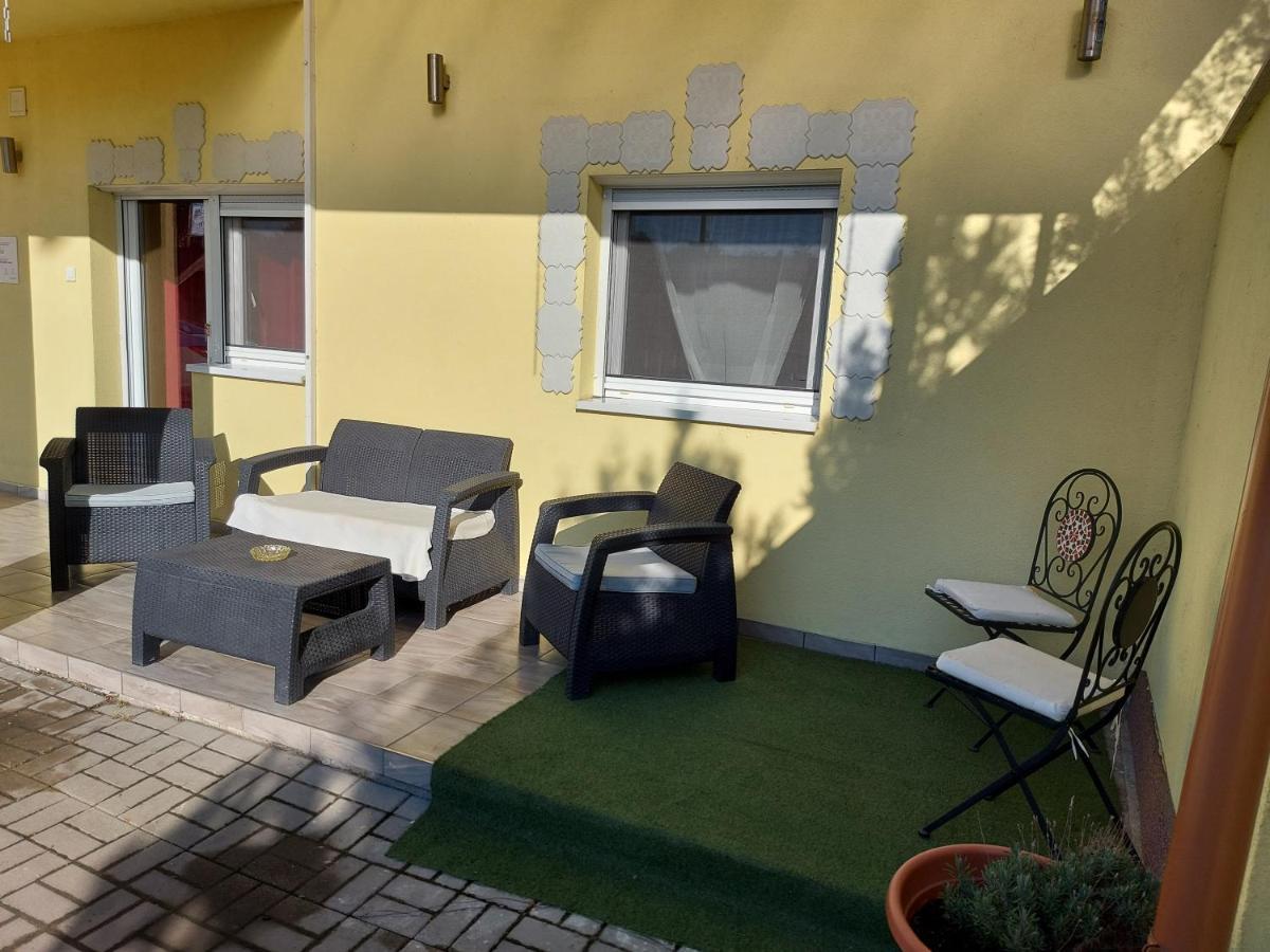 Corner Apartman 5 Siófok Eksteriør billede