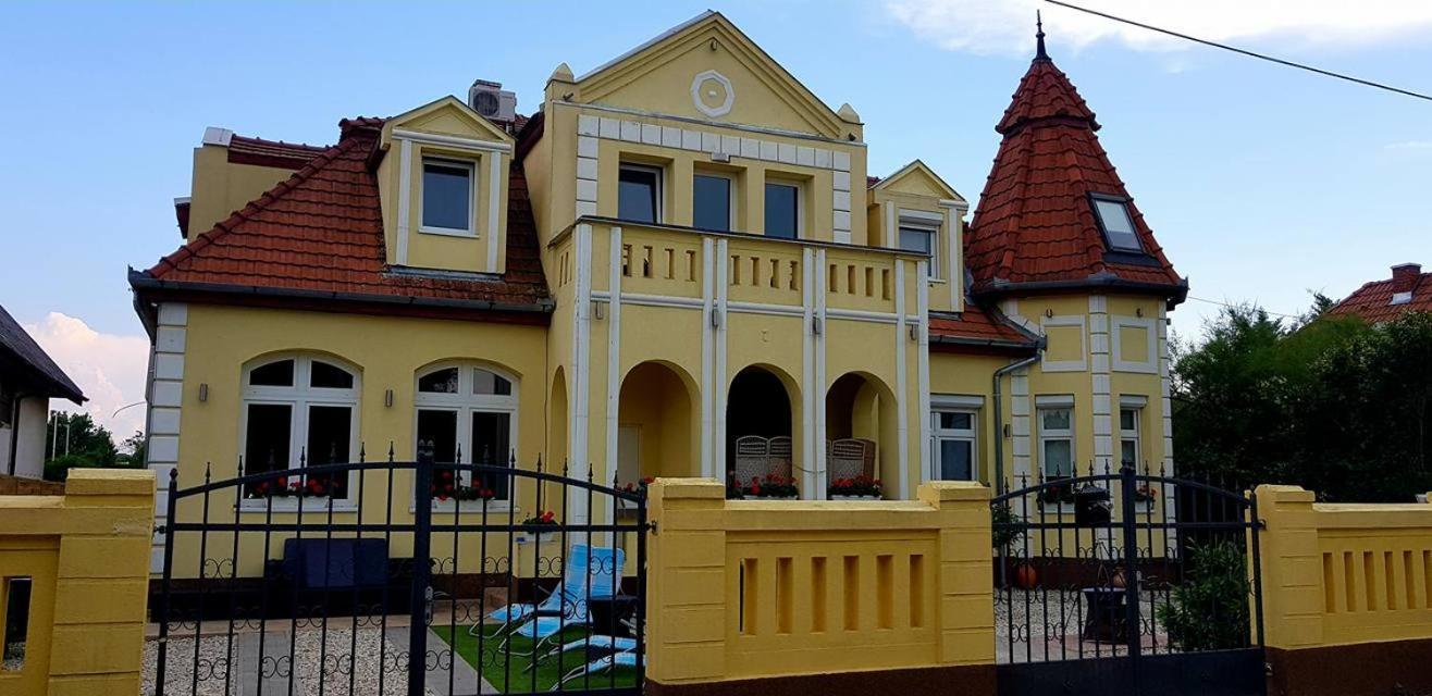 Corner Apartman 5 Siófok Eksteriør billede